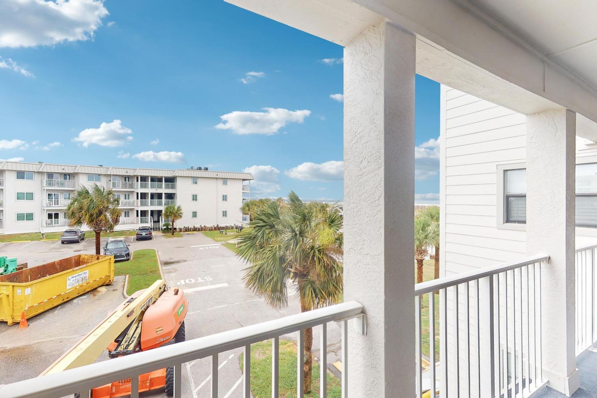 Plantation East II Apartment Gulf Highlands Ngoại thất bức ảnh