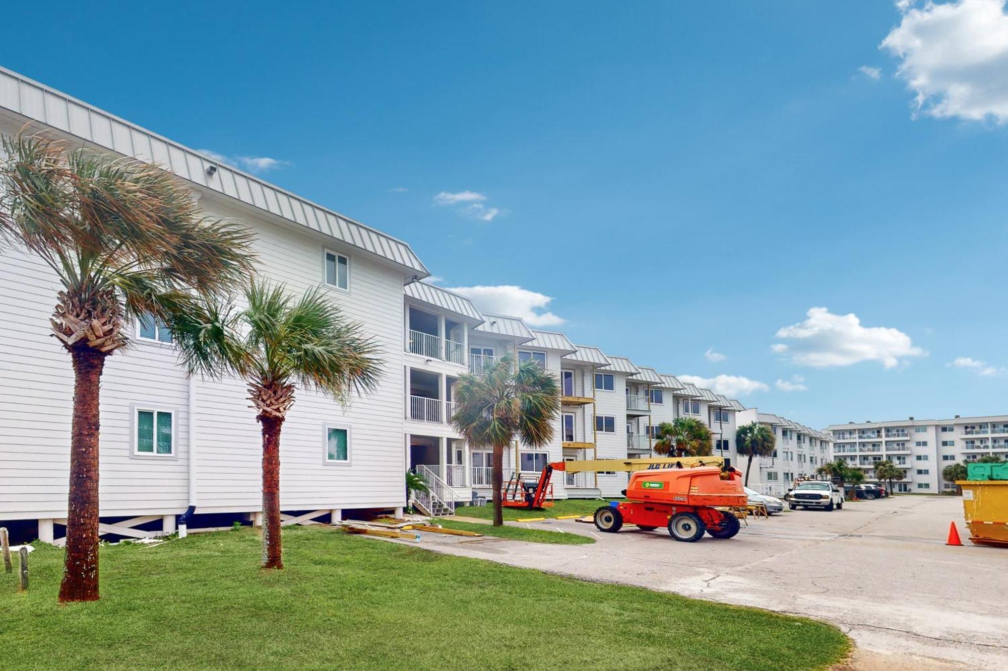 Plantation East II Apartment Gulf Highlands Ngoại thất bức ảnh